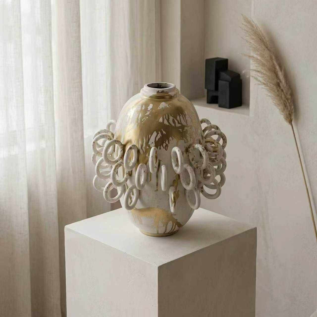 Ring applied vase, pearl glaze