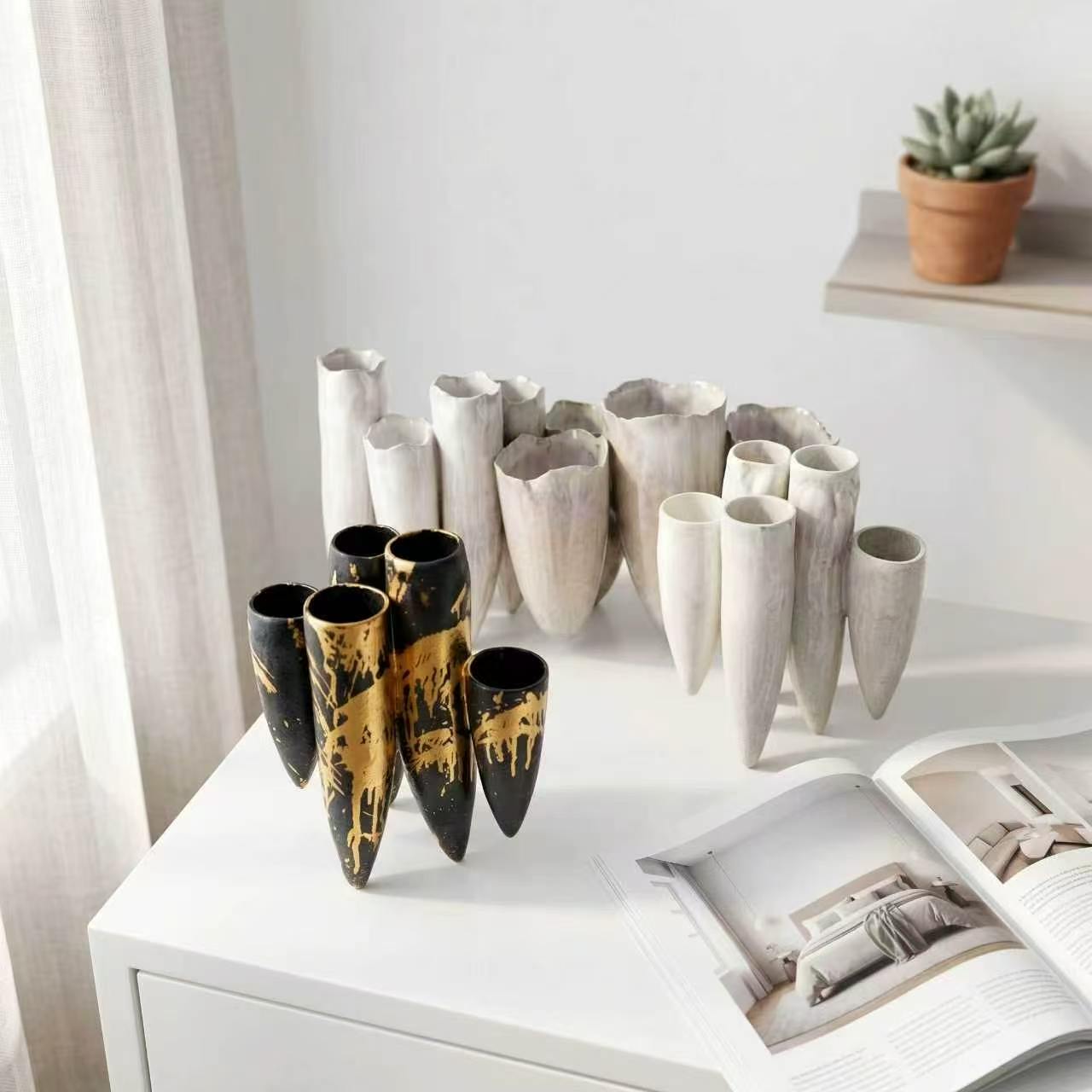 Tube vase cluster, white and gold